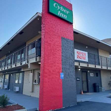 Cyber Inn Augusta Extérieur photo